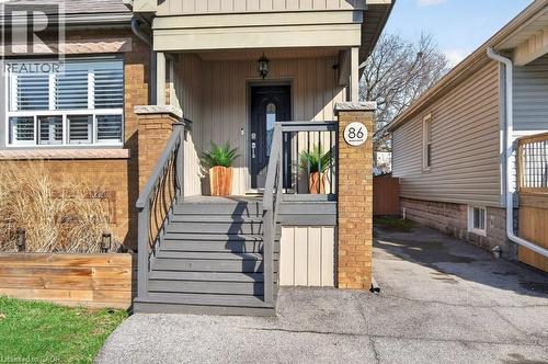 86 Barons Avenue N, Hamilton, ON - Outdoor