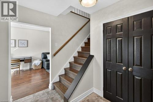 86 Barons Avenue N, Hamilton, ON - Indoor Photo Showing Other Room