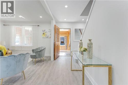 24 Onward Avenue, Kitchener, ON - Indoor