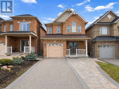 3 HEREFORDSHIRE CRESCENT  East Gwillimbury, ON L9N 0B7