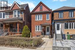 22 MILLICENT STREET Toronto, ON M6H 1W4