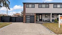 6006 SUNDANCE PLACE  Mississauga, ON L5N 2B4