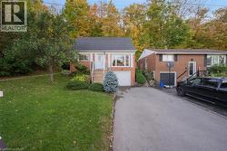 62 BRENTWOOD Drive  Stoney Creek, ON L8G 2W8