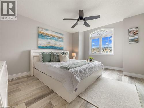 1260 Old Zeller Drive, Kitchener, ON - Indoor Photo Showing Bedroom
