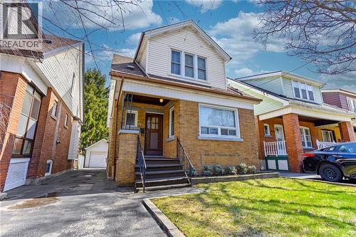 203 BALMORAL Avenue S  Hamilton, ON L8M 3K5