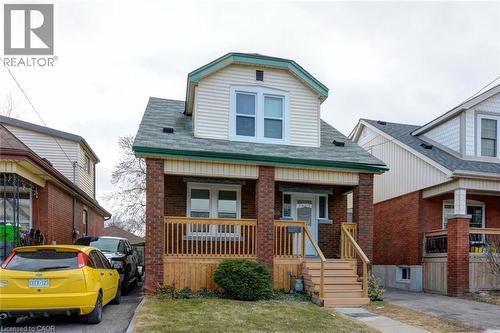 166 FAIRFIELD Avenue  Hamilton, ON L8H 5H4