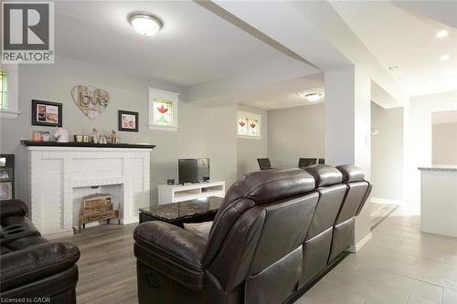 166 Fairfield Avenue, Hamilton, ON - Indoor Photo Showing Living Room With Fireplace