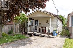 810 TATE Avenue  Hamilton, ON L8H 6M2