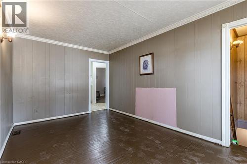 810 Tate Avenue, Hamilton, ON - Indoor Photo Showing Other Room