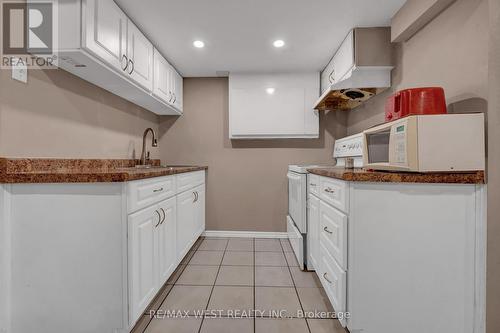 1136 Middlebury Avenue, Oshawa, ON - Indoor