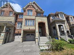 UNIT B - 50 FAROOQ BOULEVARD N Vaughan, ON L4H 4P3