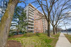 403 - 1425 GHENT AVENUE  Burlington, ON L7S 1X5