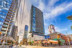 1301 - 290 ADELAIDE STREET W Toronto, ON M5V 1P6