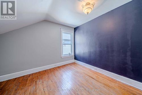 296 King St E - Third Bedroom - 296 King Street E, Oshawa, ON - Indoor Photo Showing Other Room