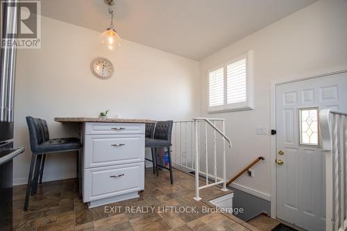 871 Westdale Avenue, Peterborough (Northcrest Ward 5), ON - Indoor Photo Showing Other Room