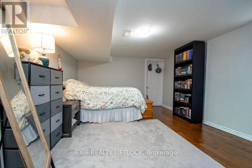 871 Westdale Avenue, Peterborough (Northcrest Ward 5), ON - Indoor Photo Showing Other Room