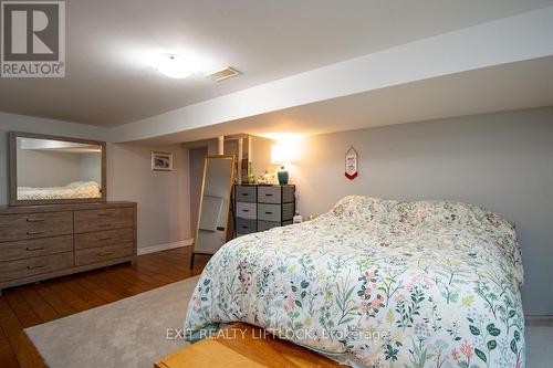 871 Westdale Avenue, Peterborough (Northcrest Ward 5), ON - Indoor Photo Showing Bedroom