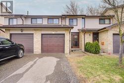 21 DAWSON CRESCENT Brampton, ON L6V 3M5
