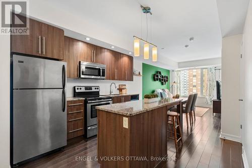 811 - 238 Besserer Street, Ottawa, ON - Indoor Photo Showing Kitchen With Stainless Steel Kitchen