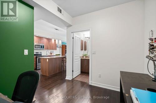 811 - 238 Besserer Street, Ottawa, ON - Indoor