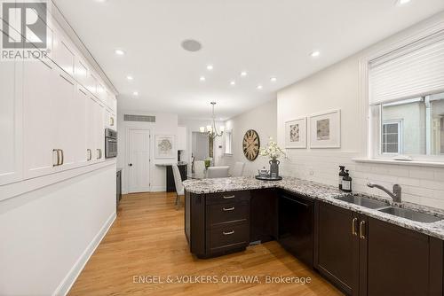 498 Queen Elizabeth Drive, Ottawa, ON - Indoor Photo Showing Kitchen With Double Sink
