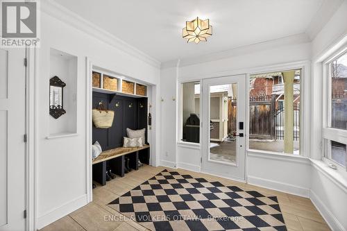 498 Queen Elizabeth Drive, Ottawa, ON - Indoor