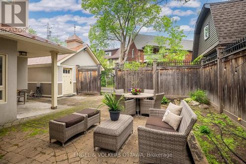 498 Queen Elizabeth Drive, Ottawa, ON - Outdoor