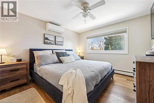 316 Dale Crescent, Waterloo, ON - Indoor Photo Showing Bedroom