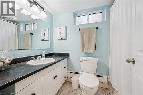 316 Dale Crescent, Waterloo, ON - Indoor Photo Showing Bathroom