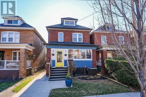 207 Edgemont Street S, Hamilton, ON - Outdoor With Deck Patio Veranda With Facade