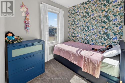 207 Edgemont Street S, Hamilton, ON - Indoor Photo Showing Other Room