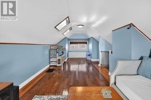 207 Edgemont Street S, Hamilton, ON - Indoor Photo Showing Other Room