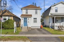 195 BURK STREET Oshawa (Vanier), ON L1J 4C2