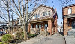 479 RUSHTON ROAD Toronto, ON M6C 2Y4