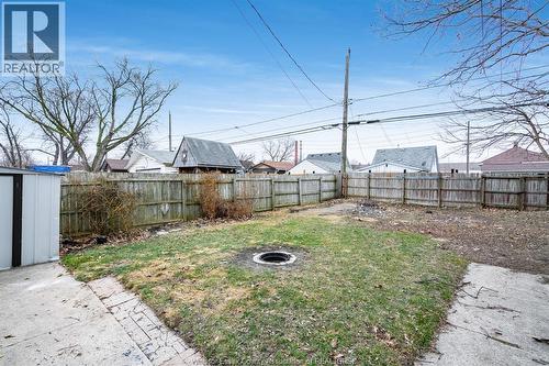 1541 Albert, Windsor, ON - Outdoor