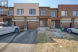 95 QUEENSBROOK CRESCENT  Cambridge, ON N1S 0E4