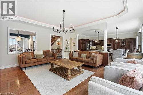240 Cloverleaf Drive, Ancaster, ON - Indoor Photo Showing Living Room