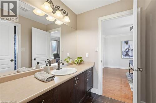 240 Cloverleaf Drive, Ancaster, ON - Indoor Photo Showing Bathroom