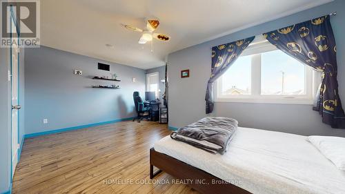 39 Etherington Crescent, Barrie, ON - Indoor Photo Showing Bedroom