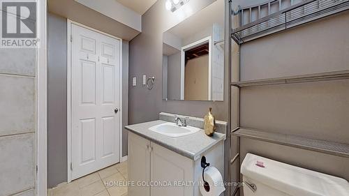 39 Etherington Crescent, Barrie, ON - Indoor Photo Showing Laundry Room