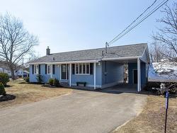 557 McClair Avenue Greenwood, NS B0P 1R0