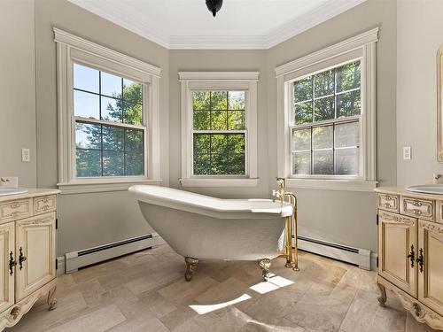 144 Thompson Run, Hammonds Plains, NS 