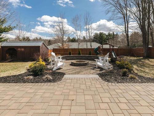 140 Pinecrest Boulevard, Bridgewater, NS 