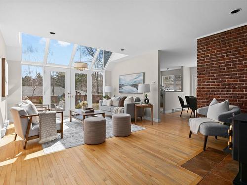 140 Pinecrest Boulevard, Bridgewater, NS 