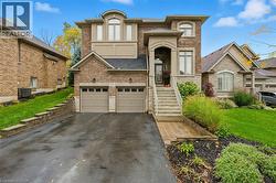 4076 HIGHLAND PARK Drive Beamsville, ON L3J 0M3