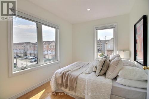 40 Leitchcroft Crescent, Markham, ON - Indoor Photo Showing Bedroom