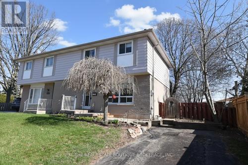 Front of nice spacious semi-detached house - 1345 Colonsay Drive, Burlington, ON - Outdoor