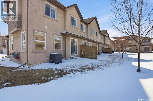 701 710 Gordon Road, Saskatoon, SK - Outdoor