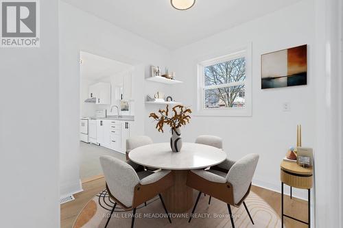 3 Bard Lane, Halton Hills, ON - Indoor Photo Showing Dining Room