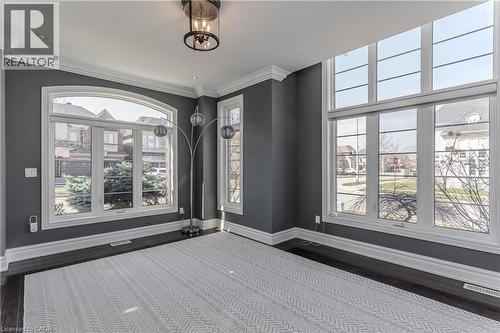 3200 Cotter Road, Burlington, ON - Indoor Photo Showing Other Room